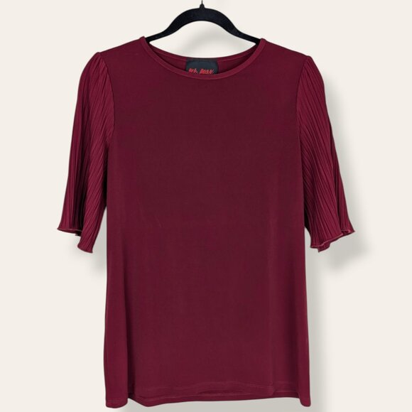 🍁Mr. Max Red Bell Sleeve Top - Picture 5 of 8